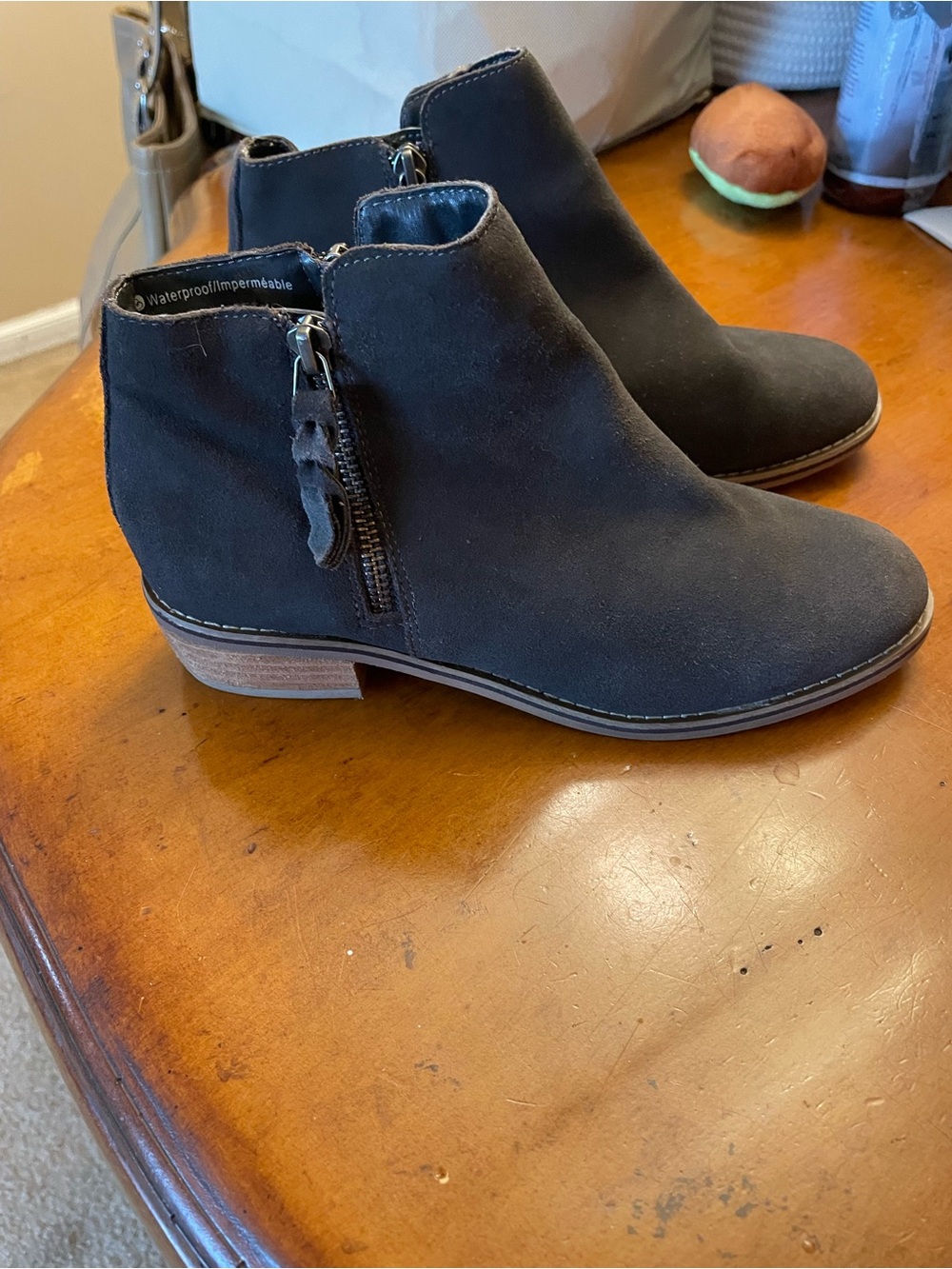 Blondo Women’s Dark Grey Suede Chukka Ankle Boots with Side Zippers